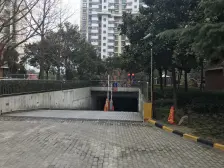 虹口嘉苑+满五+飞机户型+视野开阔+看房方便+诚意售房