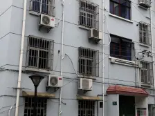 8号线延伸线 汇臻路站 小区位置佳 区域低总价大四房