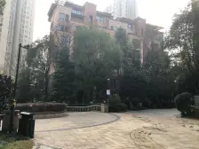 北麓国际城 住家精装两房 品牌家电 业主诚心卖房