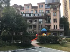 户型方正 精装自住 通风采光好 诚心出售