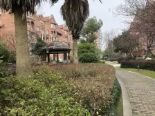 上尚缘品质小区 带阁楼 全明户型