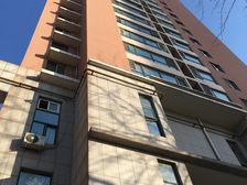 两室两厅,南向好户型,带地下室。