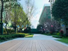 纯洋房小区,精装修带花园三室双卫,居家安静