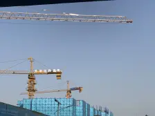 此房满两年通透,视野开阔采光不遮档 边户