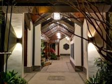 东方颐城 4室2厅 南 北