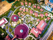 琴海园精装叠拼别墅,现代化装修,诚心出售