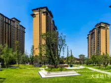 大溪地一楼带南向花园50多平采光无遮挡