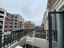 闹中取静,简约风格,叠加别墅,随时看房,南北通透,价格好谈,环境优美