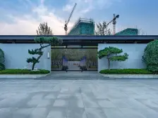 新小区 孔雀城 精装大三房 电梯洋房 好楼层 新户型 50万