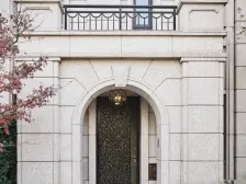 联排别墅,精装修,主卧朝南,小区中心位置,近商圈,独立电梯,开放式厨房,房型正气