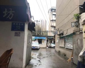 秀苑东路15号2室1厅南北