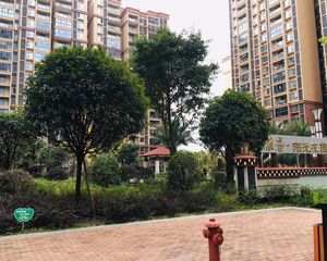 雅砻阳光花园 2室2厅 东南