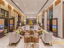 此房户型方正,采光好,价格可议,小区环境绿化好