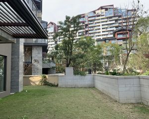 麓湖生态城五彩林堤 4室2厅 南