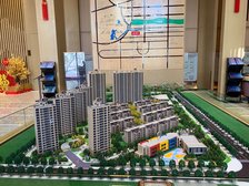 海伦堡雍璟府 6室2厅 南