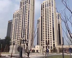 滨江万象天地178平错跃看江看公满两年高楼层