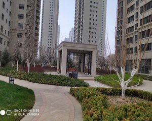 精装修三室钻石楼层看房方便业主诚心出售