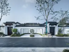 此房是四室两厅两卫的清水房,是一个纯洋房小区。