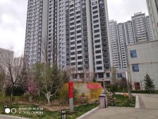 豪布斯卡沁园 三室两厅 南北通透 带车位 产权清晰