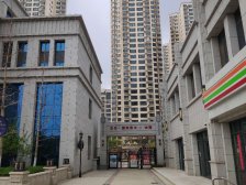 西站 豪布斯卡 正规两室 产权清晰