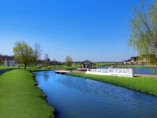 郡山 一线临湖带边户大院 舒适精装大三房 双气 次新房