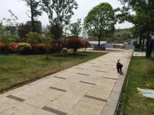 潭房国企开发新景未来城人车分流物业给力,园林景观优