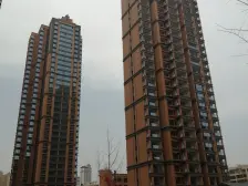 小两室,毛坯房,交通便利,配套全