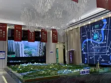 轻轨200米出来就是小区门口南北通透