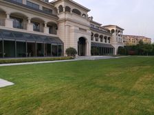 独栋别墅500万的装修1亩多地的大院子证过二