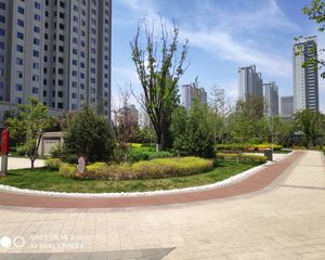 兰石豪布斯卡泽园3室2厅南北