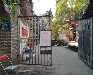 包家巷82号 2室1厅 东南