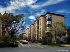 此房户型手续齐全,格局好,采光好,无遮挡,出行方便