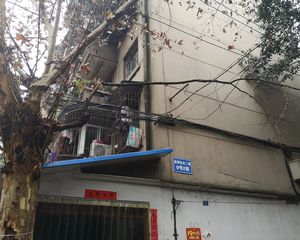 抚琴街北二巷9号2室1厅东南