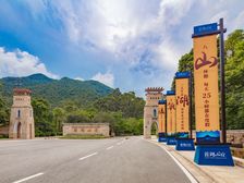 莲湖山庄独栋大别墅,精装修带大花园 可拎包入住