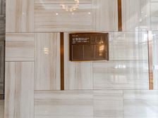 融冠乐城4室2厅东南