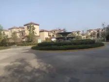 白鹭湖庄园沁园 5室3厅 南