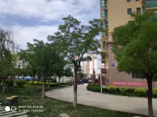 此房有房本 可按揭 两室 精装 户型好 离地铁近