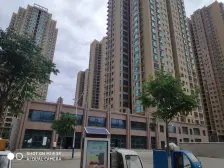 奥体旁 毛坯现房 两室 朝南 户型好 交通便利