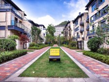 龙洲湾 阳光100阿尔勒二期三房53万