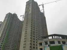 毛坯一楼的房子适合老人居住和开小卖部