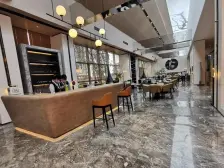 石桥铺品质次新小区,旁边就是商圈,3梯6户