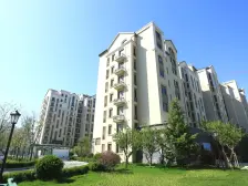 招商马尔贝拉 4室2厅 南