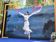 次新小区 朝中庭 舒适楼层 业主急卖