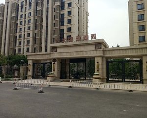 大公馆玫瑰园 三阳开泰 三居室 带车库 带地下室