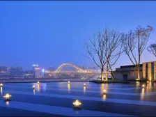 江北嘴 阳光城天澜道11号四房710万