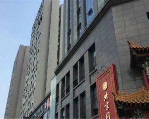 102电梯套二,中间楼层,基装空置,房东诚心出售