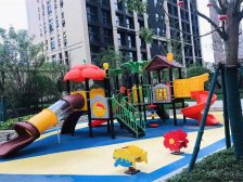 端户-近地铁口,商圈配套围绕,小区环境新颖