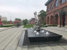 玉玺院下跃 带入户车库 边户位置静