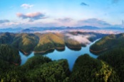 梅子湖实景图