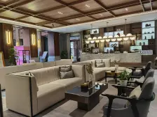 户型方正,采光好,楼层好,小区环境好,配套完善